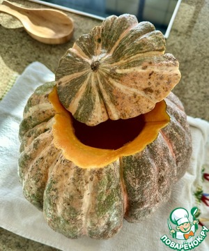 Тыква Жаба с рисом и сухофруктами