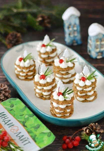 Закусочные пирожные "Печёночный мильфей" Закусочные пирожные "Печёночный мильфей"