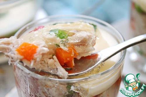 Заливное из индейки "Провансаль" Заливное из индейки "Провансаль"