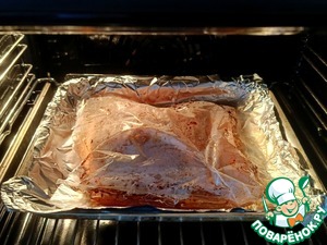 Буженина "Инди" с клюквенно-горчичным соусом