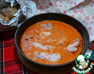 Буженина из индейки в соусе Буженина из индейки в соусе