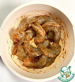 Канапе с авокадо и креветками