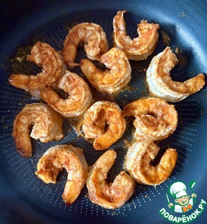 Канапе с авокадо и креветками