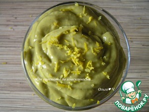 Крем-десерт "Авокадо и хурма"