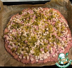 Очень мясная пицца-запеканка