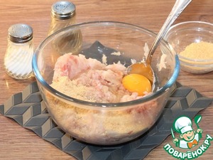 Округлые котлетки с грибной начинкой