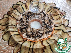 Салат с баклажанами и индейкой