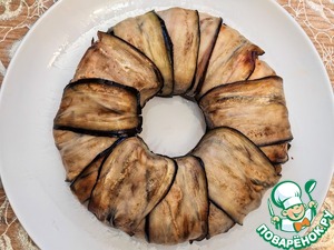 Салат с баклажанами и индейкой