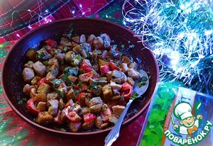 Салат с индейкой и хрустящими баклажанами Салат с индейкой и хрустящими баклажанами