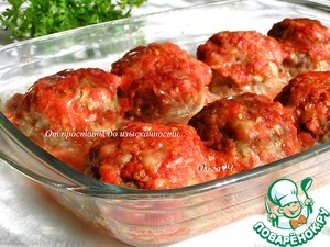 Шарики из индейки в томатном соусе