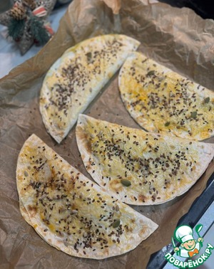 Совсем не чебуреки в лаваше