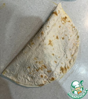 Совсем не чебуреки в лаваше