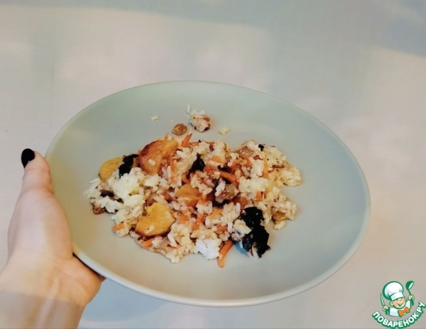 Веганский плов с сухофруктами Веганский плов с сухофруктами