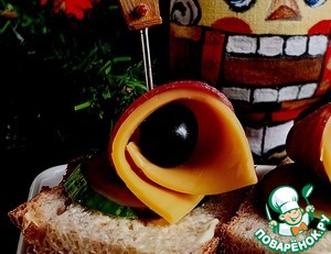 Закуска из сыровяленой индейки