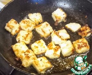 Шиитаке с сыром панир и арахисом Шиитаке с сыром панир и арахисом