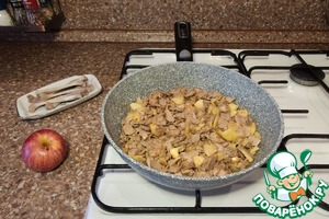 Утиные голени на косточке в мешочках