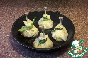 Утиные голени на косточке в мешочках